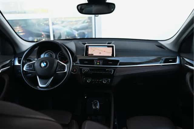 BMW X1 (2019) thumbnail 4
