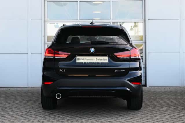 BMW X1 (2019) thumbnail 6