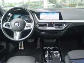 BMW 1-Serie (2022) thumbnail 3