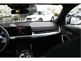 BMW iX2 (2026) thumbnail 6