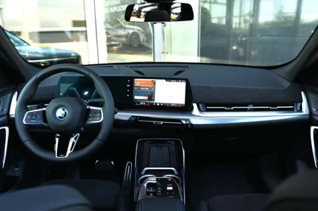 BMW X1 (2026) thumbnail 3