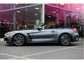 BMW Z4 (2026) thumbnail 2