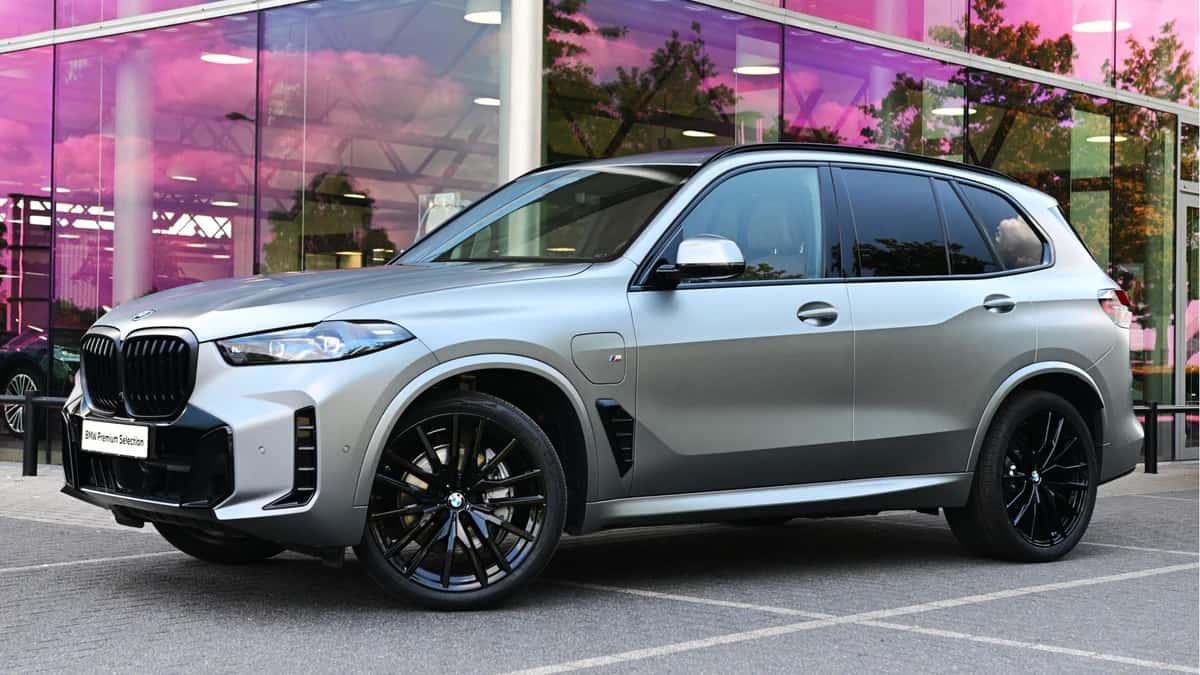 BMW X5 (2025) — foto 1
