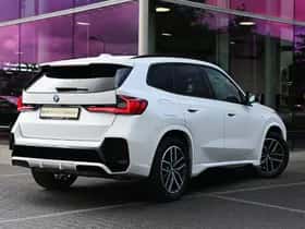 BMW X1 (2023) thumbnail 2