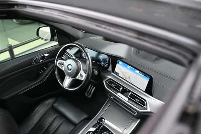 BMW X5 (2022) thumbnail 6
