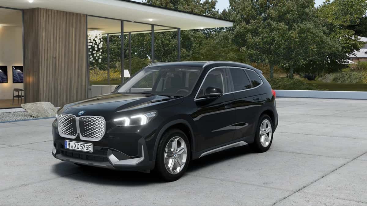 BMW iX1 (2026) — foto 1