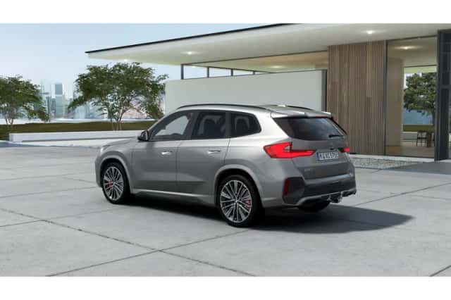 BMW iX1 (2026) thumbnail 2