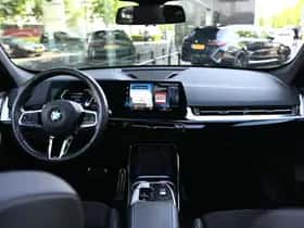 BMW X1 (2023) thumbnail 3