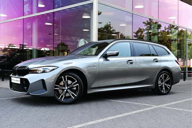 BMW 3-Serie (2025) thumbnail 1