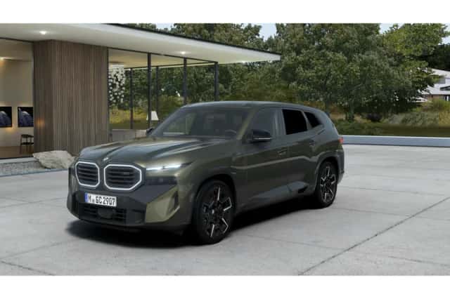 BMW XM (2026) thumbnail 1