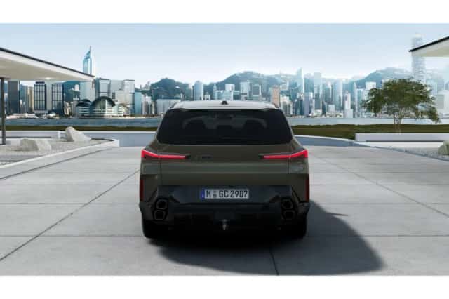 BMW XM (2026) thumbnail 4