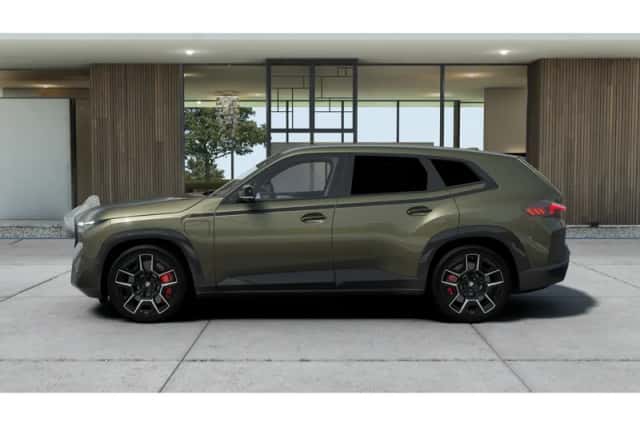 BMW XM (2026) thumbnail 5