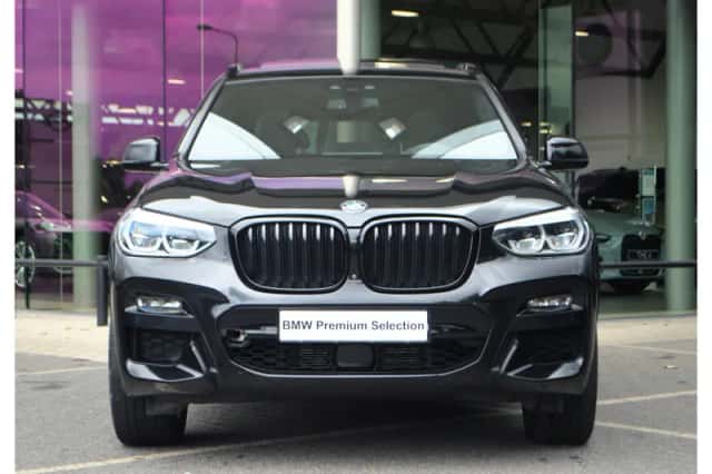 BMW X3 (2021) thumbnail 3