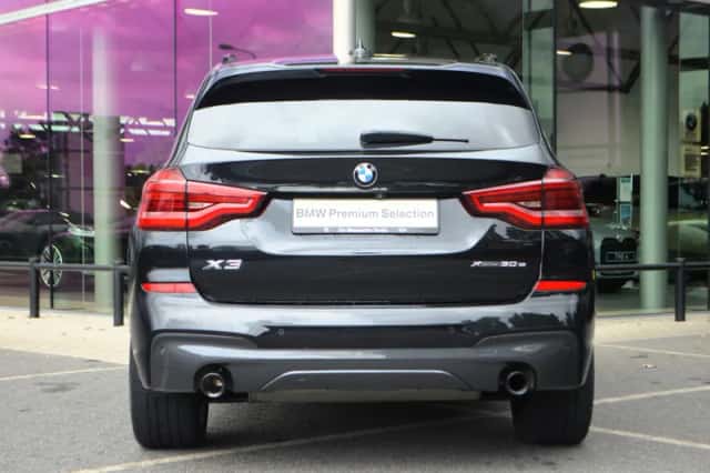 BMW X3 (2021) thumbnail 5