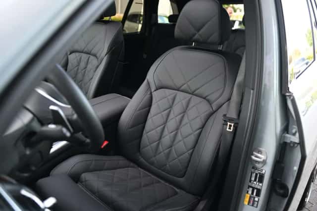 BMW X5 (2025) thumbnail 4