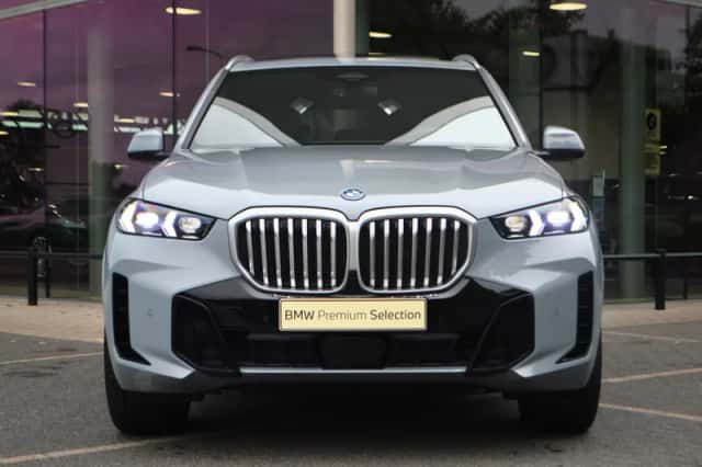 BMW X5 (2025) thumbnail 5