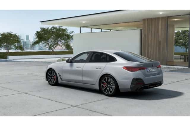 BMW i4 (2026) thumbnail 2