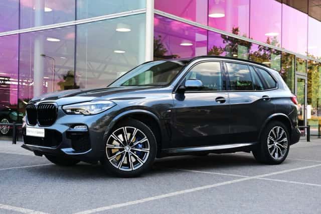 BMW X5 (2021) thumbnail 1