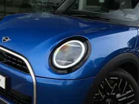MINI Hatchback (2025) thumbnail 16