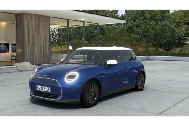 MINI Hatchback (2026) thumbnail 1
