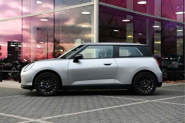 MINI Hatchback (2026) thumbnail 5