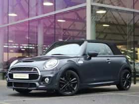 MINI Cabrio (2020)