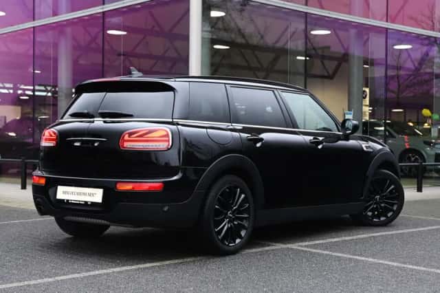MINI Clubman (2022) thumbnail 2