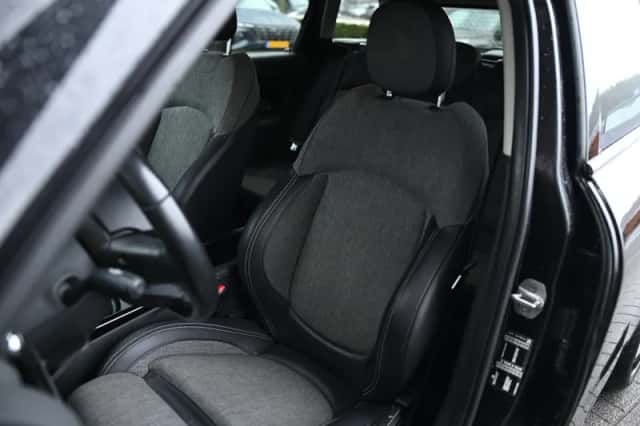 MINI Clubman (2022) thumbnail 4
