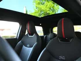 MINI Hatchback (2026) thumbnail 6