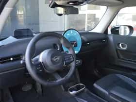 MINI Hatchback (2025) thumbnail 7