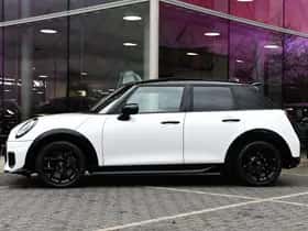 MINI Hatchback (2026) thumbnail 5