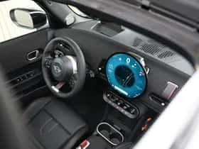 MINI Hatchback (2026) thumbnail 6
