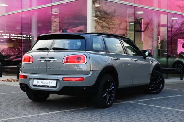 MINI Clubman (2018) thumbnail 2