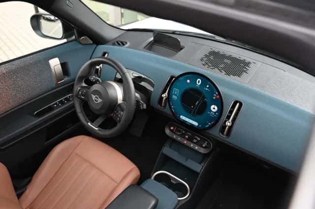 MINI Countryman (2025) thumbnail 6