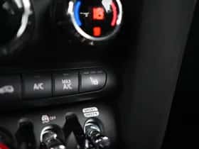 MINI Hatchback (2022) thumbnail 16