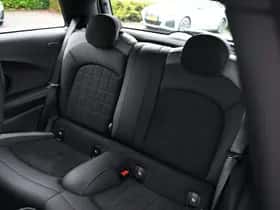 MINI Hatchback (2022) thumbnail 29
