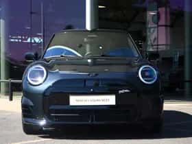 MINI Hatchback (2026) thumbnail 4