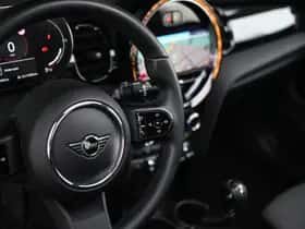 MINI Hatchback (2022) thumbnail 19