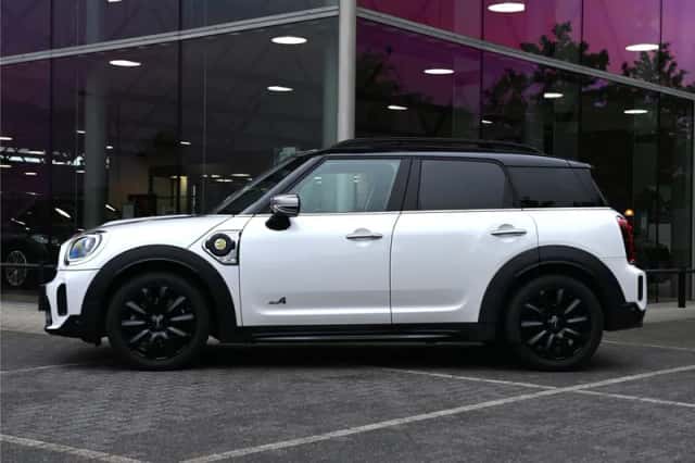 MINI Countryman (2022) thumbnail 5