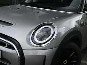 MINI Hatchback (2023) thumbnail 8