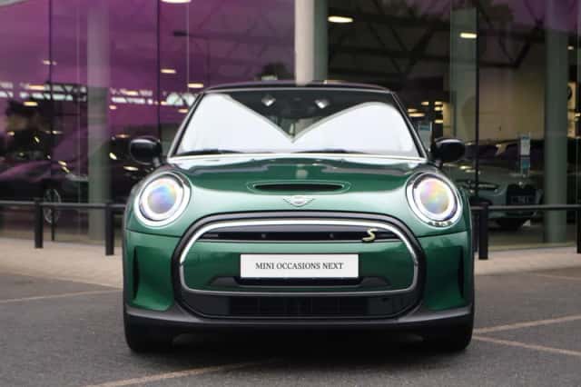 MINI Electric (2022) thumbnail 5