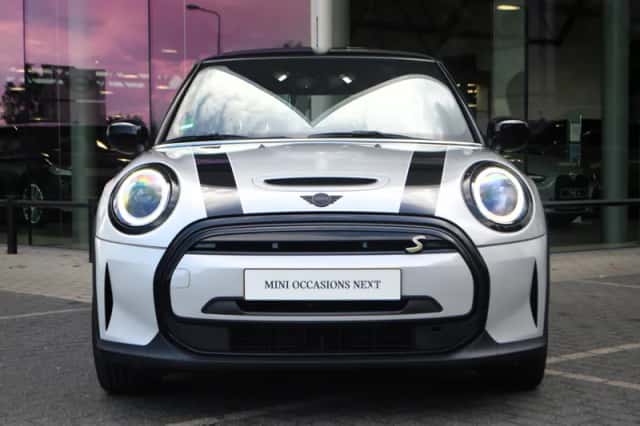MINI Electric (2022) thumbnail 5