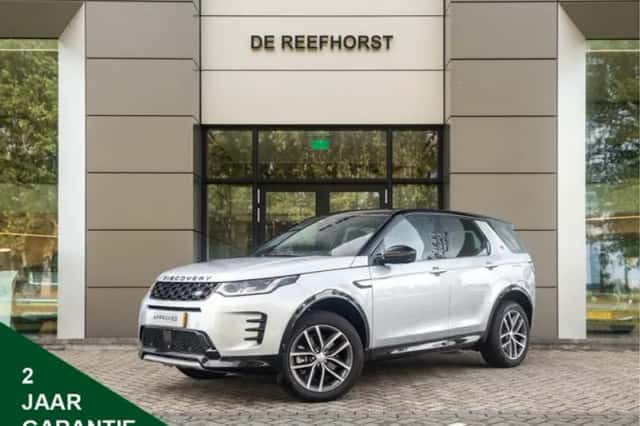 Land Rover Discovery Sport (2025) thumbnail 1