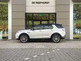 Land Rover Discovery Sport (2025) thumbnail 2