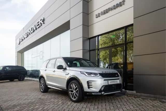 Land Rover Discovery Sport (2025) thumbnail 16