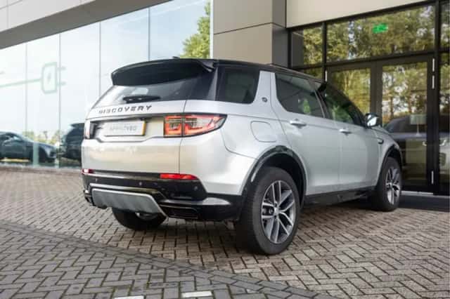 Land Rover Discovery Sport (2025) thumbnail 18