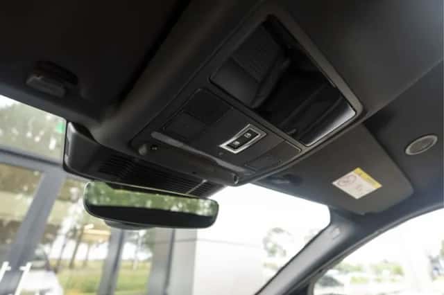 Land Rover Discovery Sport (2025) thumbnail 41