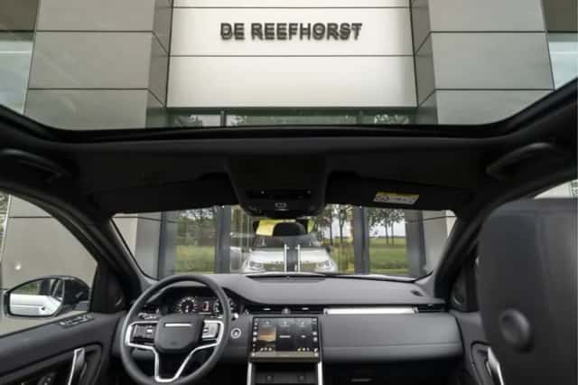 Land Rover Discovery Sport (2025) thumbnail 46