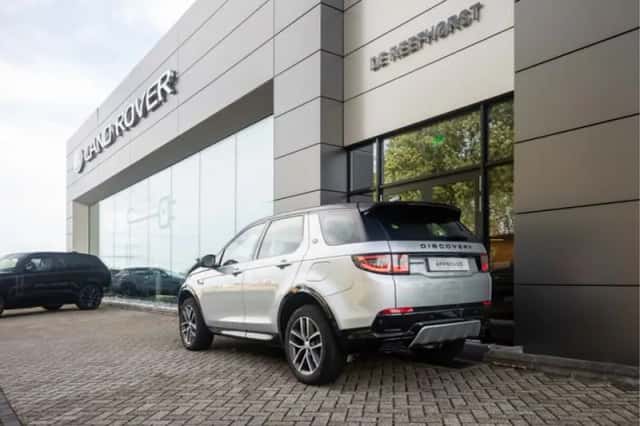 Land Rover Discovery Sport (2025) thumbnail 10