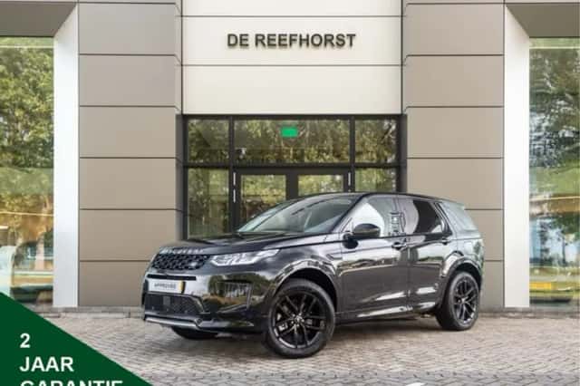 Land Rover Discovery Sport (2025) thumbnail 1